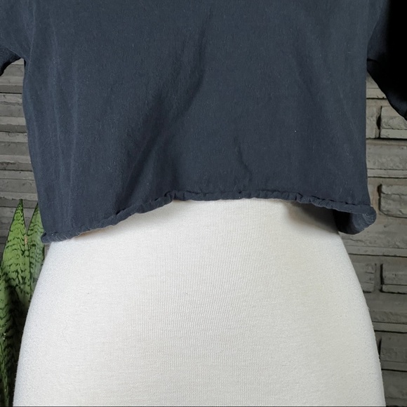 Friends TV show Y2K black logo crop top size Small - Picture 3 of 7